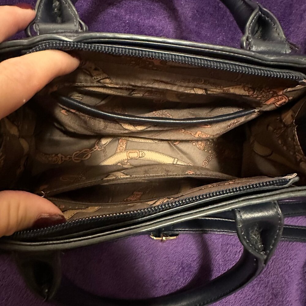 Purse - Picture 3 of 8